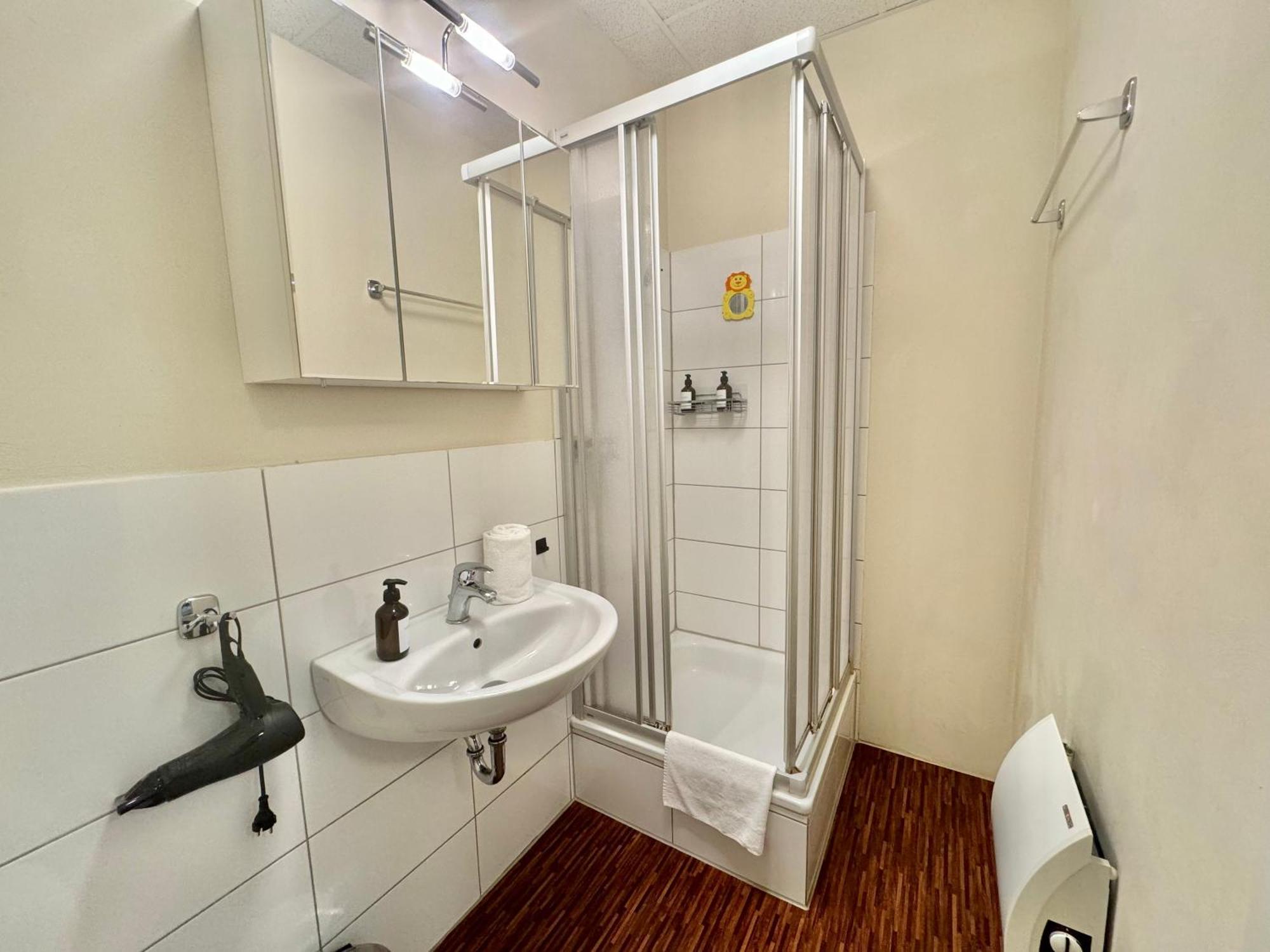 Guesthouse Guetersloh Экстерьер фото